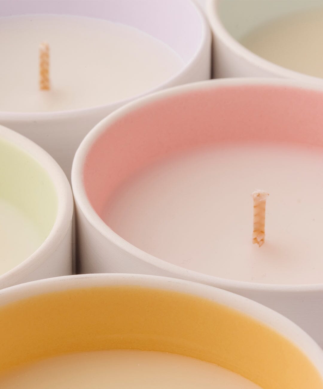 Dawn In The Rose Garden Candle Roja Parfums 